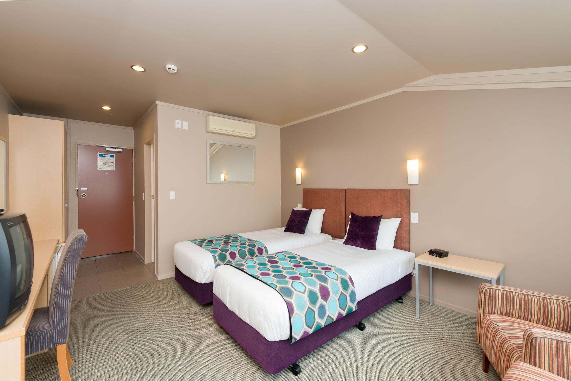 Heartland Hotel Fox Glacier Bagian luar foto