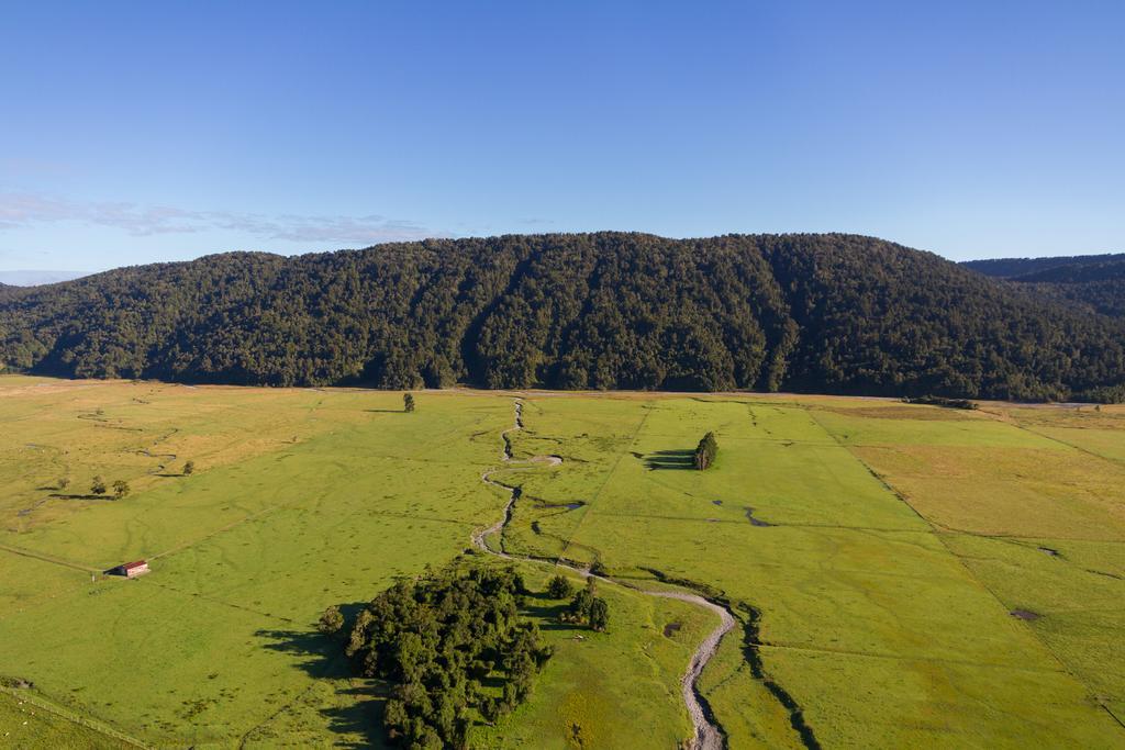 Heartland Hotel Fox Glacier Bagian luar foto