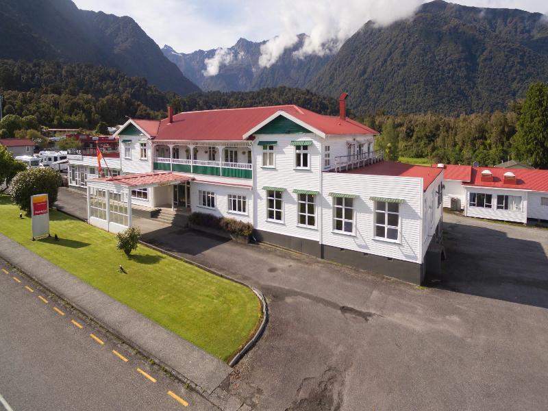 Heartland Hotel Fox Glacier Bagian luar foto