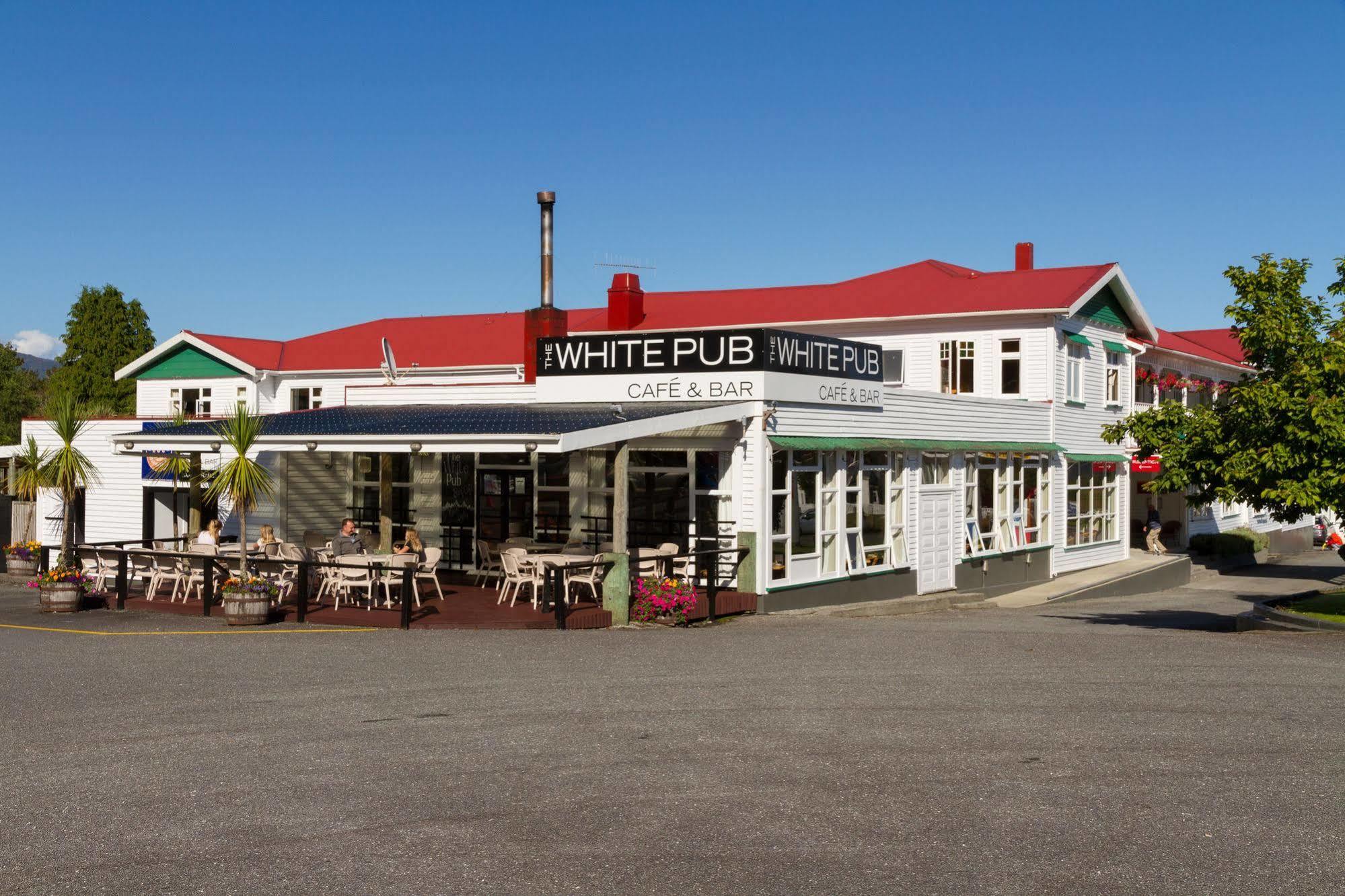 Heartland Hotel Fox Glacier Bagian luar foto